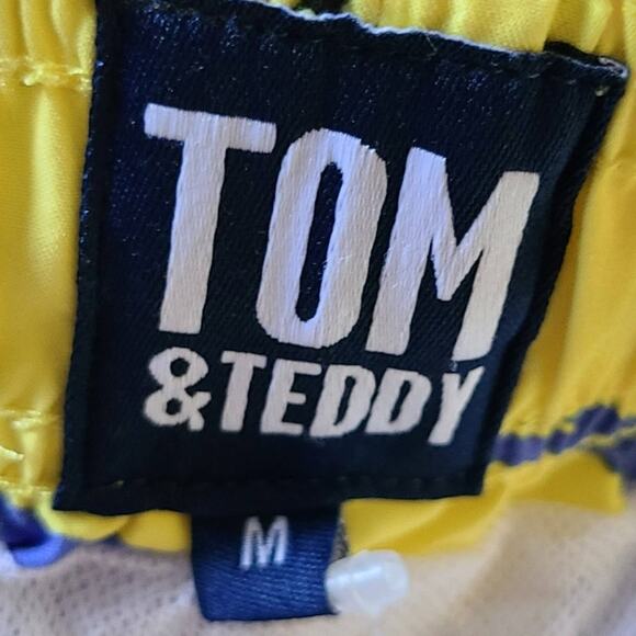 TOM & TEDDY Yellow & Blue Flying Parrots UPF 50+ Quick Dry Swim Shorts Medium - Picture 7 of 11